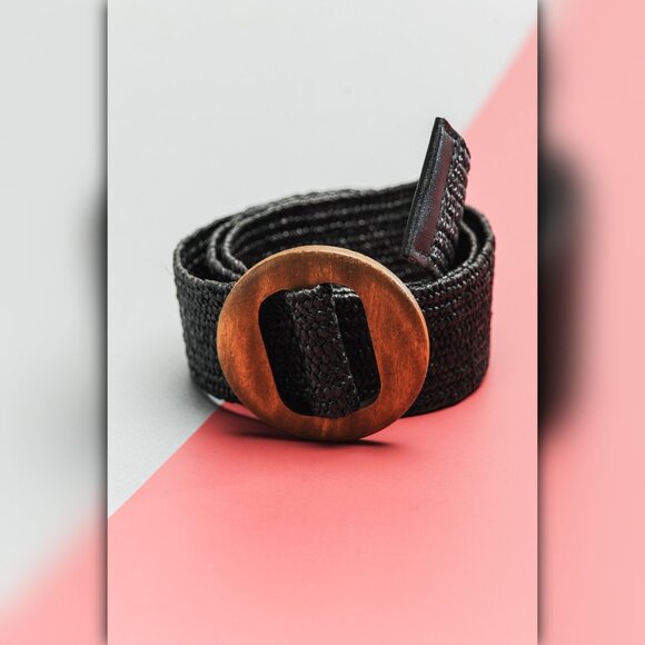 Lively Lumina Accessories - Black Rattan Stretch Belt with Wooden Buckle